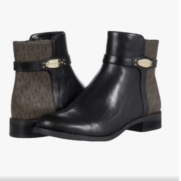 Michael Kors Finley Leather Flat Signature Logo Black / Brown Ankle Boots Sz 10 - Picture 1 of 16